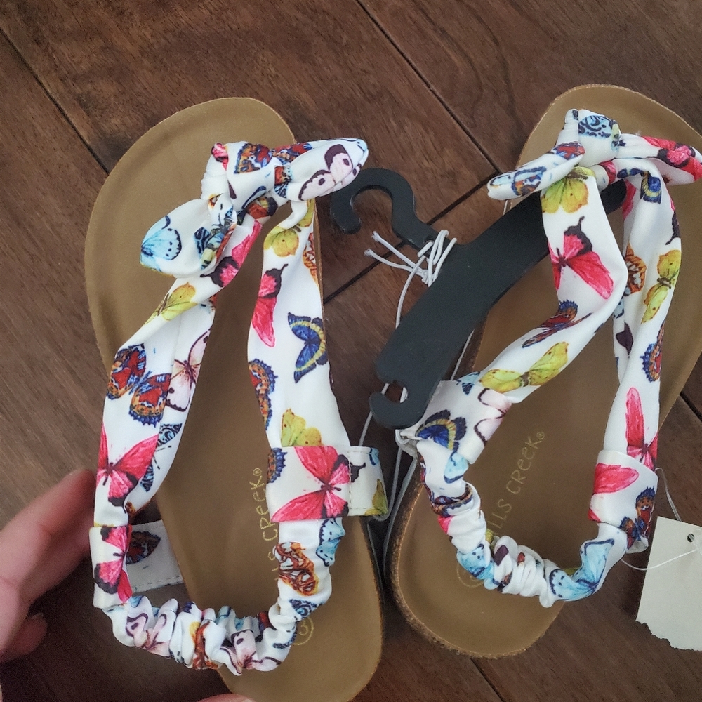 Butterfly sandals size 13toddler  and 2 youth available new with tags su…